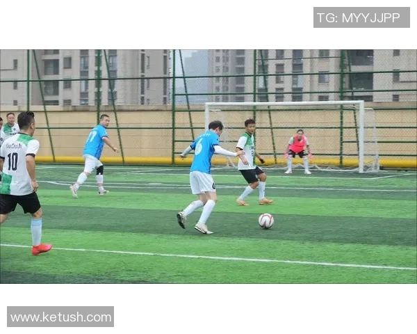 杭州足球队背后的故事与力量揭秘足球巨献带你领略不一样的绿茵传奇